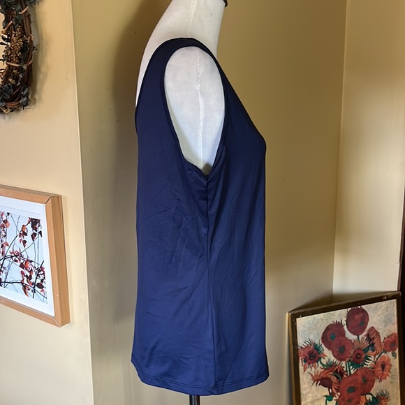 JONDEN Size XL Reversible V-Neck & Scoopneck Classic Tank Navy STRETCHY $49 NEW - Picture 3 of 11
